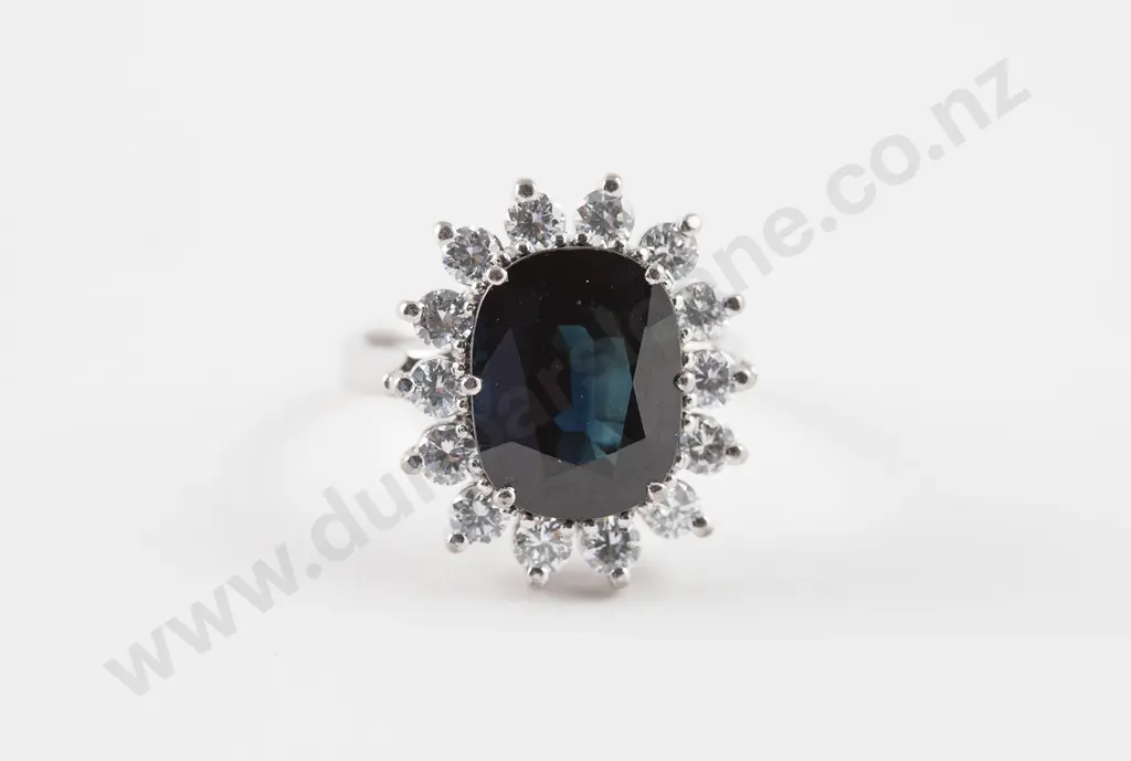 18ct 15stone Sapphire and Diamond Cluster Ring Image 1++