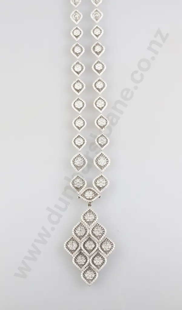 18ct White Gold 1123stone Diamond Pendant Necklace Image 1++