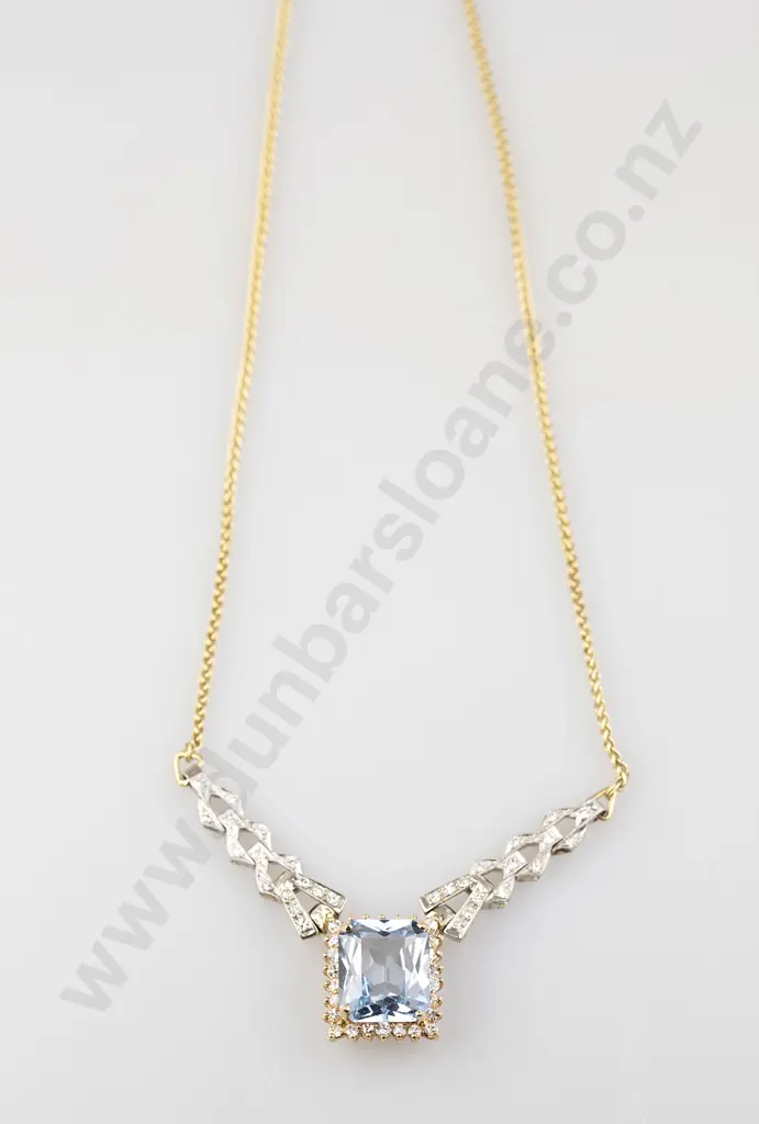 14ct Topaz and Diamond Necklace Image 1++