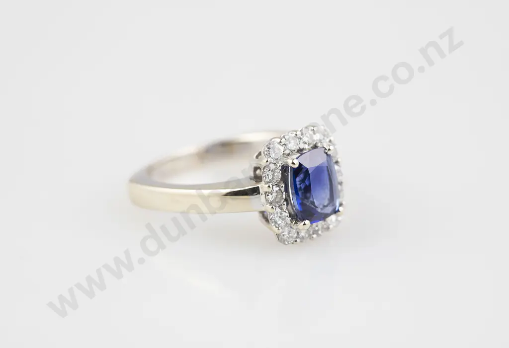 18ct White Gold 15stone Sapphire & Diamond Cluster Ring Image 1++