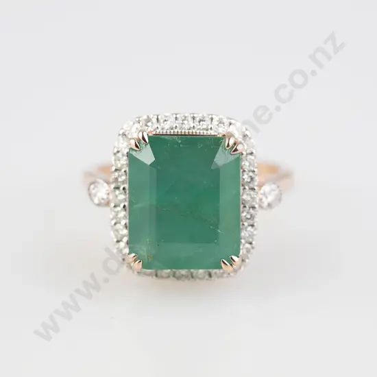 14ct 29stone Emerald and Diamond Cluster Ring