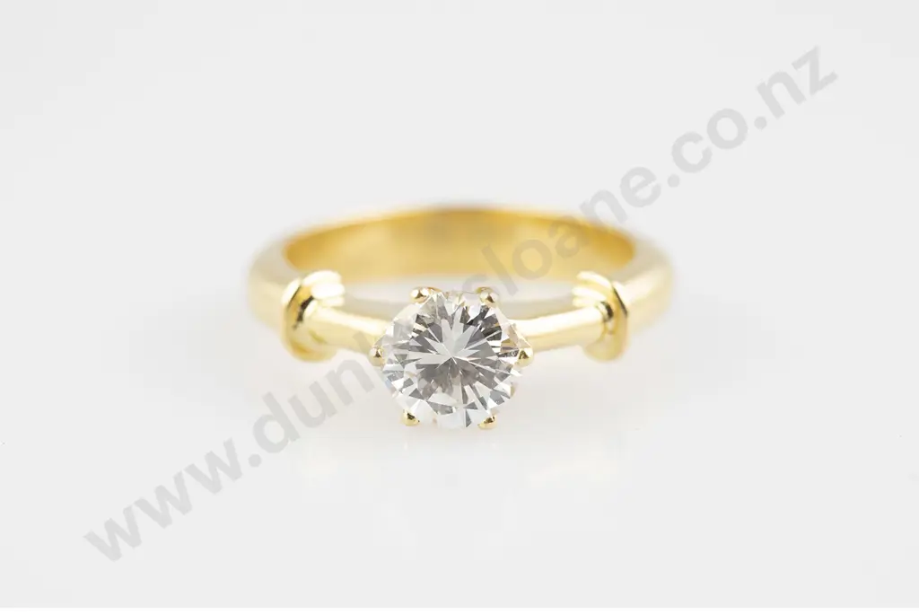18ct Solitaire Diamond Ring Image 1++