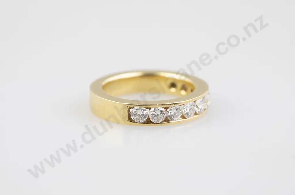 18ct Ten Stone Diamond Eternity Band Image 1++