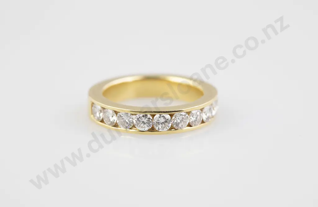 18ct Ten Stone Diamond Eternity Band Image 1++