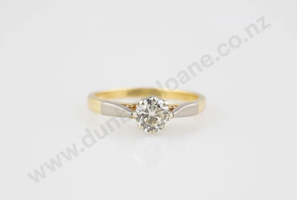 18ct Solitaire Diamond Ring Image 1++