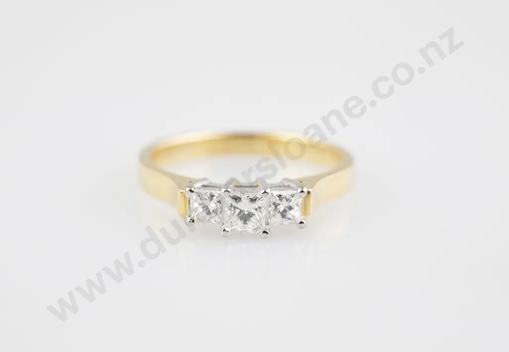 18ct Three Stone Diamond Bridge Ring Image 1++