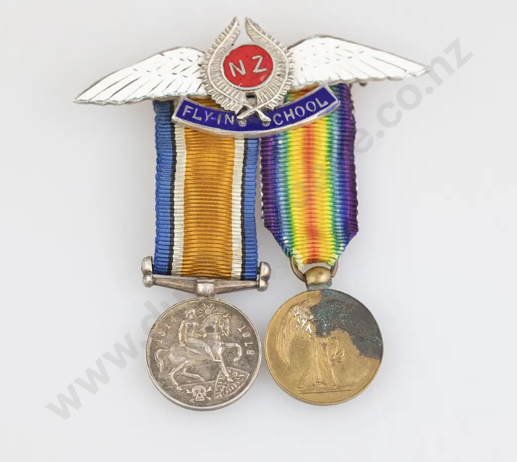 Reuben Watts (NZ 1869-1940) Period Flying School Brooch Image 1++