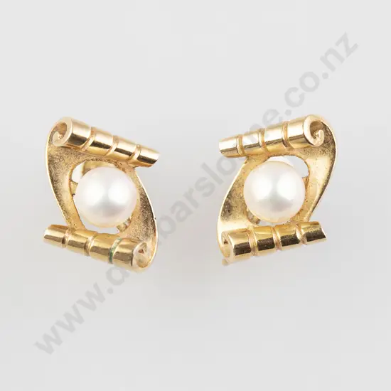 9ct SIngle Cultured Pearl Earrings