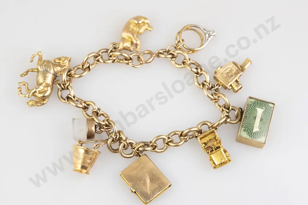 Heavy 9ct Fancy Trace Link Charm Bracelet Image 1++