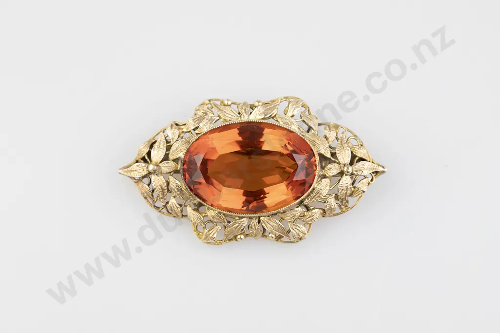 9ct Single Large Imitation Cairngorm Brooch Image 1++