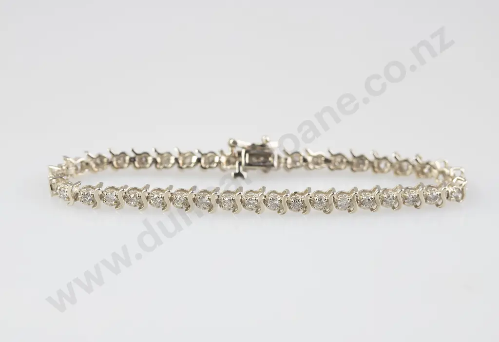 14ct White Gold 39stone Diamond Tennis Bracelet Image 1++