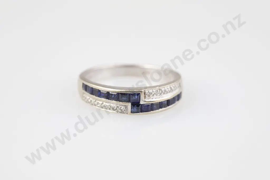 18ct White Gold 26stone Sapphire and Diamond Band Ring Image 1++