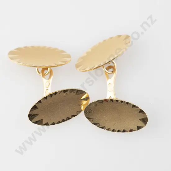 Pair 18ct Uno-A-Erre Italian Cuff-Links