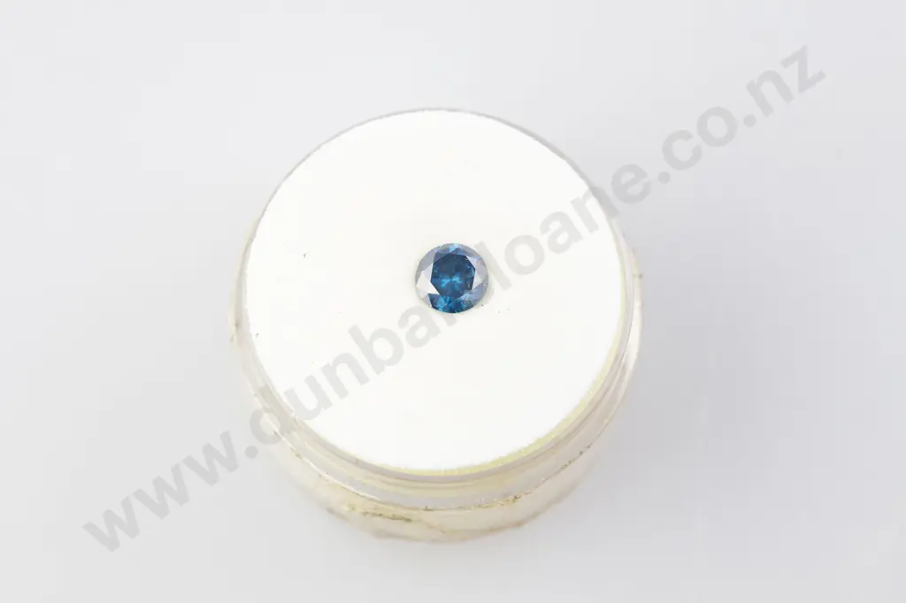 Unmounted Single Irradiated Blue Diamond Image 1++