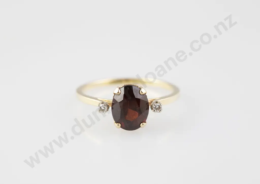 14ct Single Garnet Dress Ring Image 1++