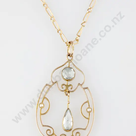 Edwardian 9ct Shield Pendant