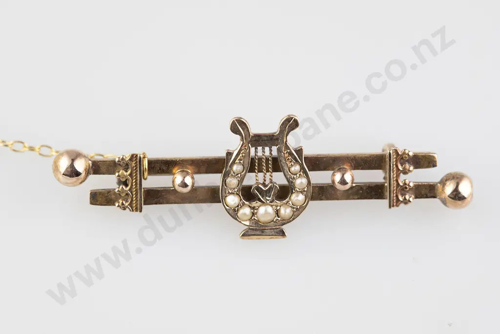 Victorian 9ct Double Bar Brooch Image 1++