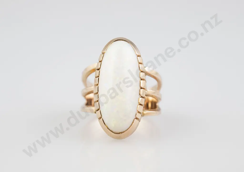 9ct SIngle White Opal Dress Ring Image 1++