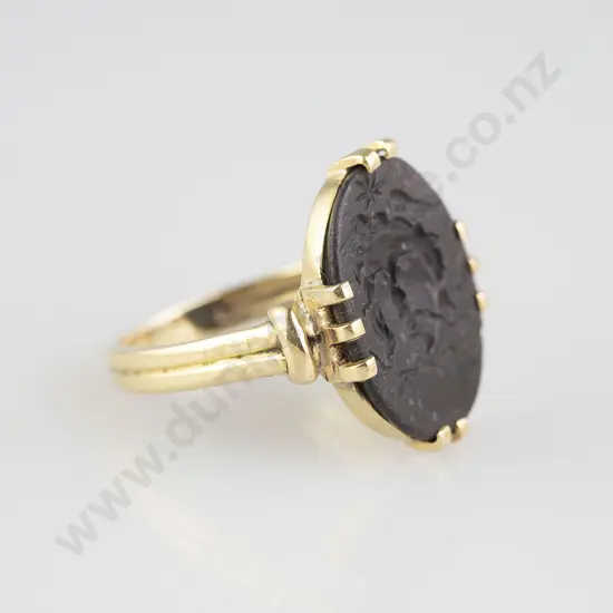 Greek 14ct Obsidian Stone Intaglio Portrait Ring