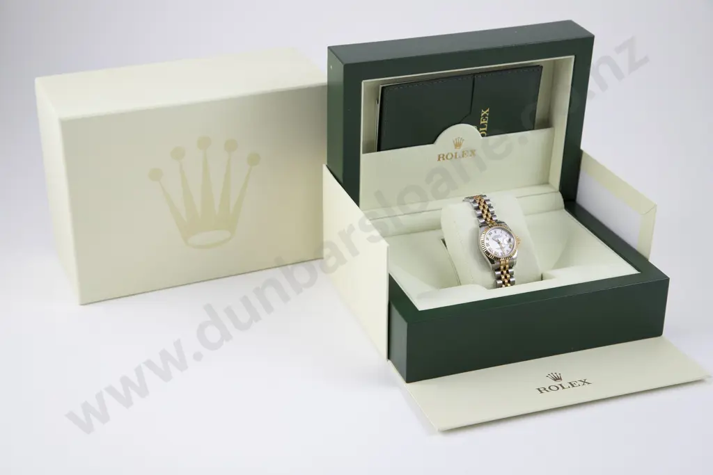 Ladies Rolex Oyster Perpetual Datejust Chronometer Wrist Watch Image 1++