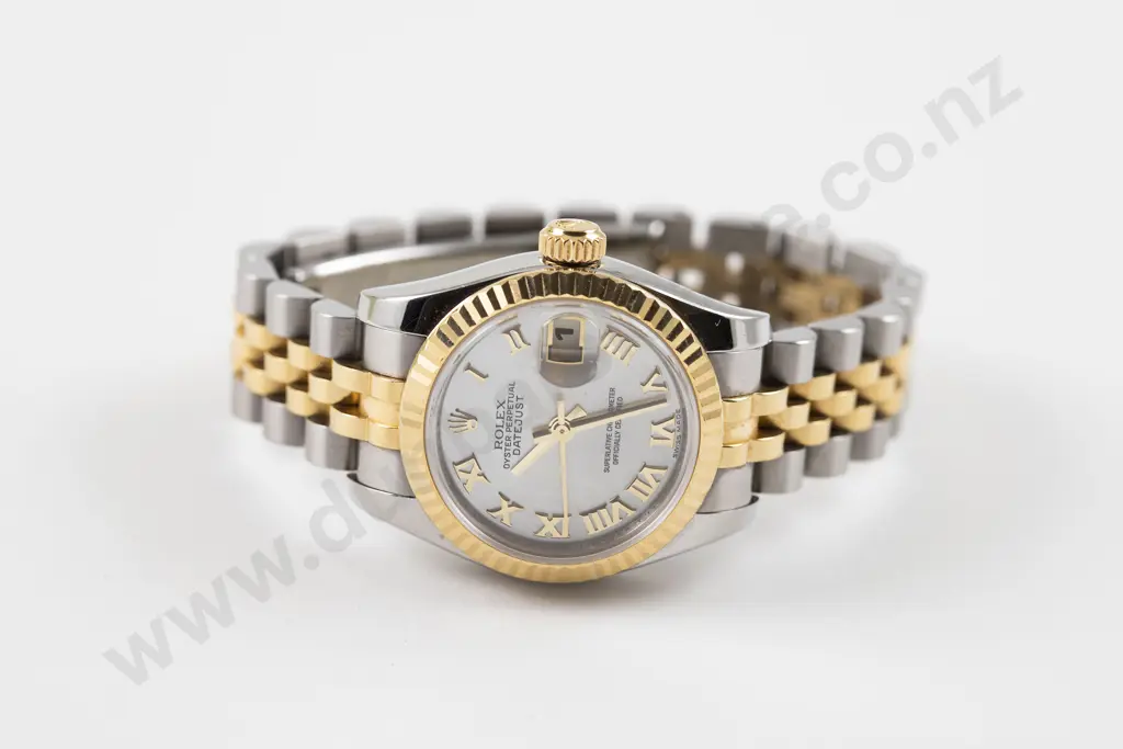 Ladies Rolex Oyster Perpetual Datejust Chronometer Wrist Watch Image 1++