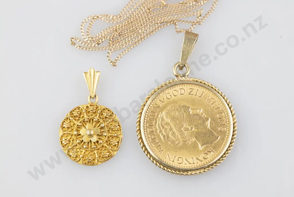 1932 Netherlands 10g Gold Coin Image 1++