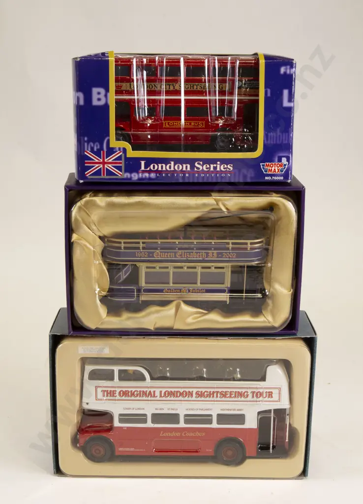 Boxed Corgi CC25206 Image 1++