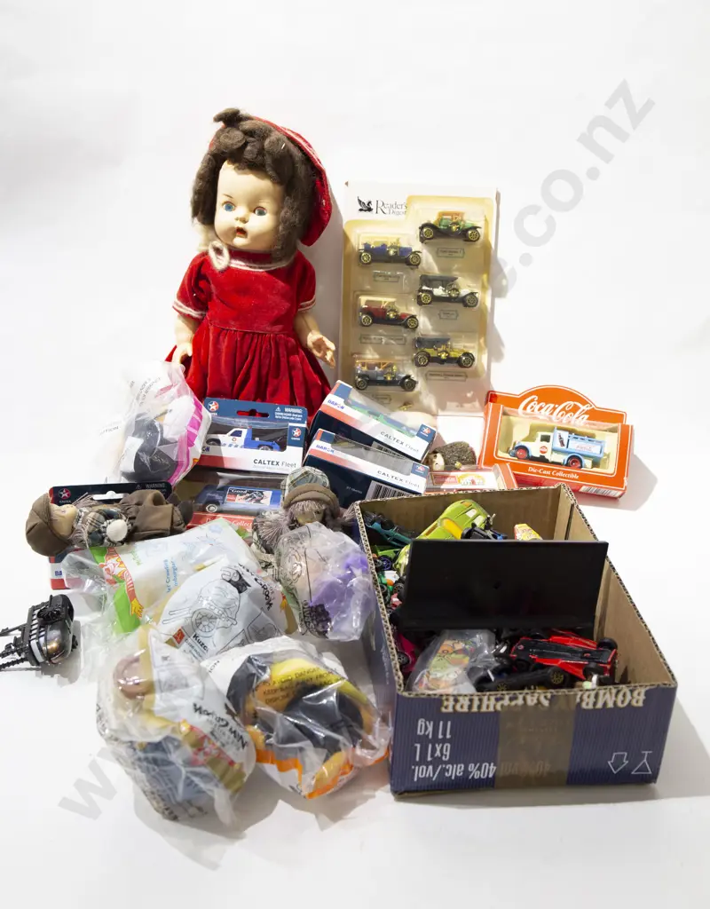 Qty of Die Cast Vehicles and Mixed Toys Image 1++