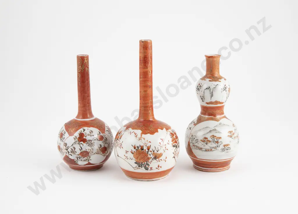 Three Japanese Meiji Period Kutani Ware Vases Image 1++