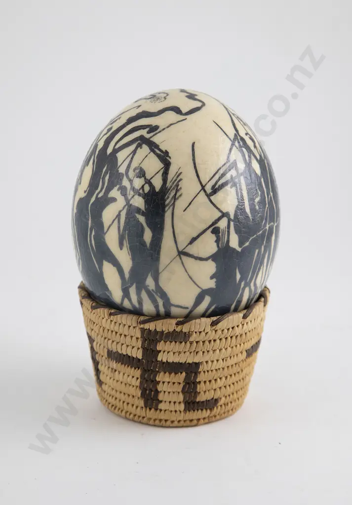 Modern Decorated Ostrich Egg Image 1++