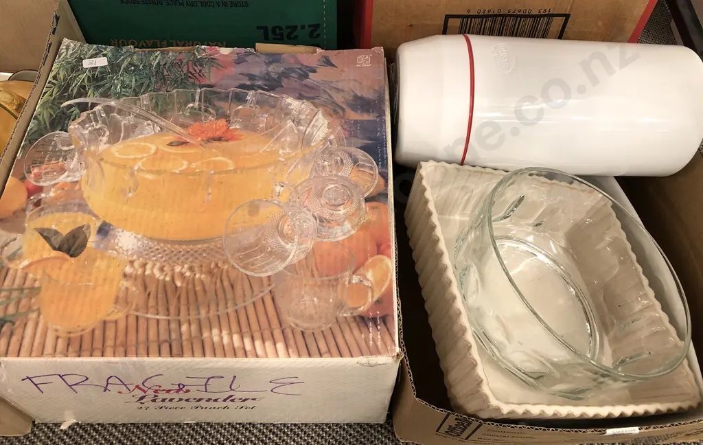 Punch Set with Flask and Oven Dishes Etc Image 1++