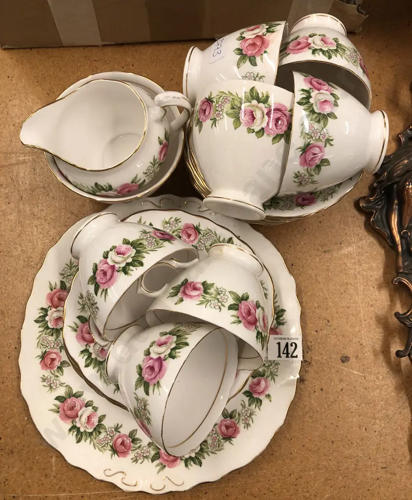 Colclough Floral Tea Set Image 1++