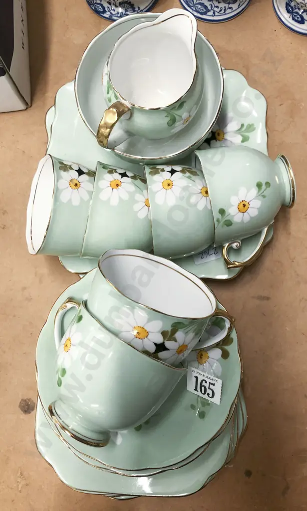 Roslyn China Tea Set Image 1++