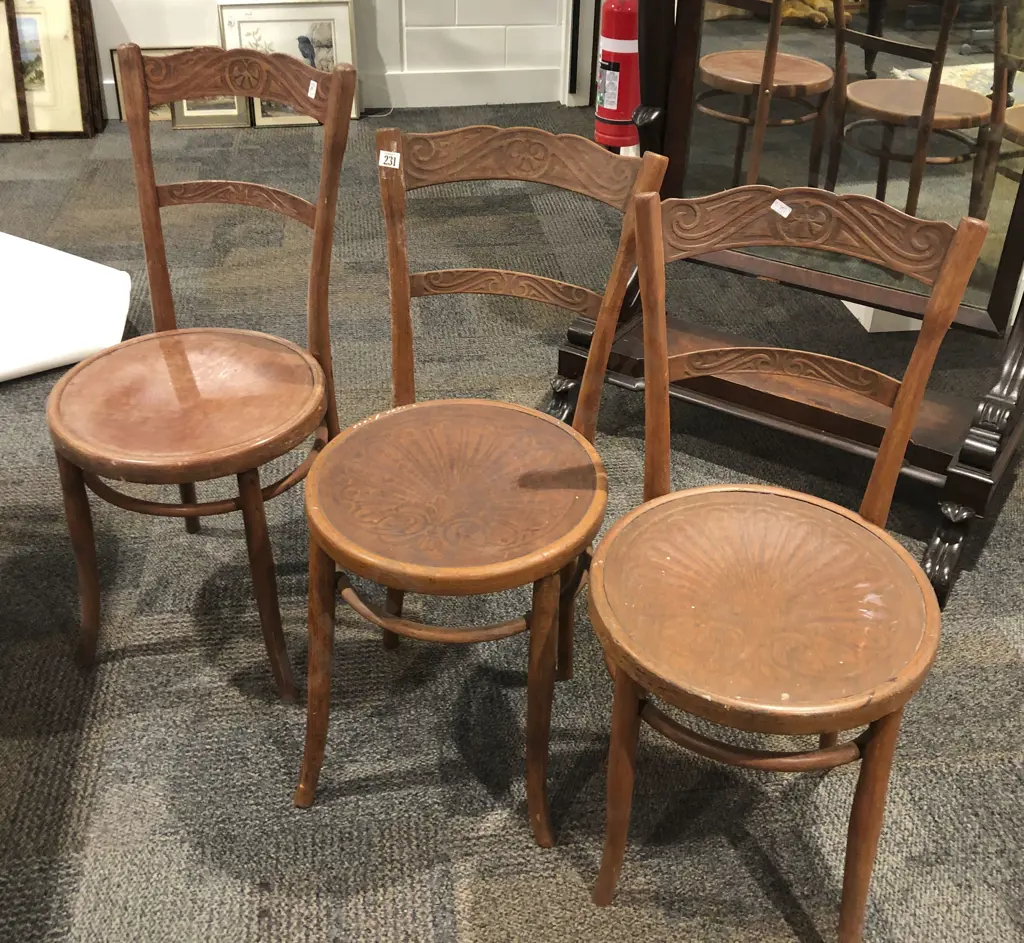 Three Bentwood Chairs Image 1++