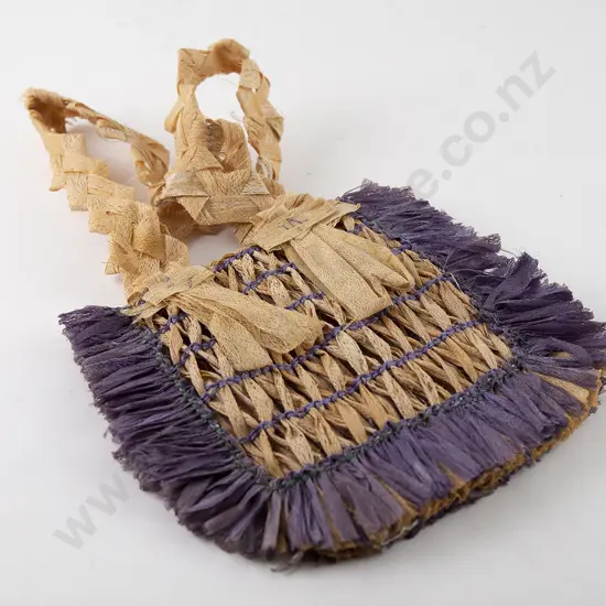 Kete Houhere (Lacebark Bag)