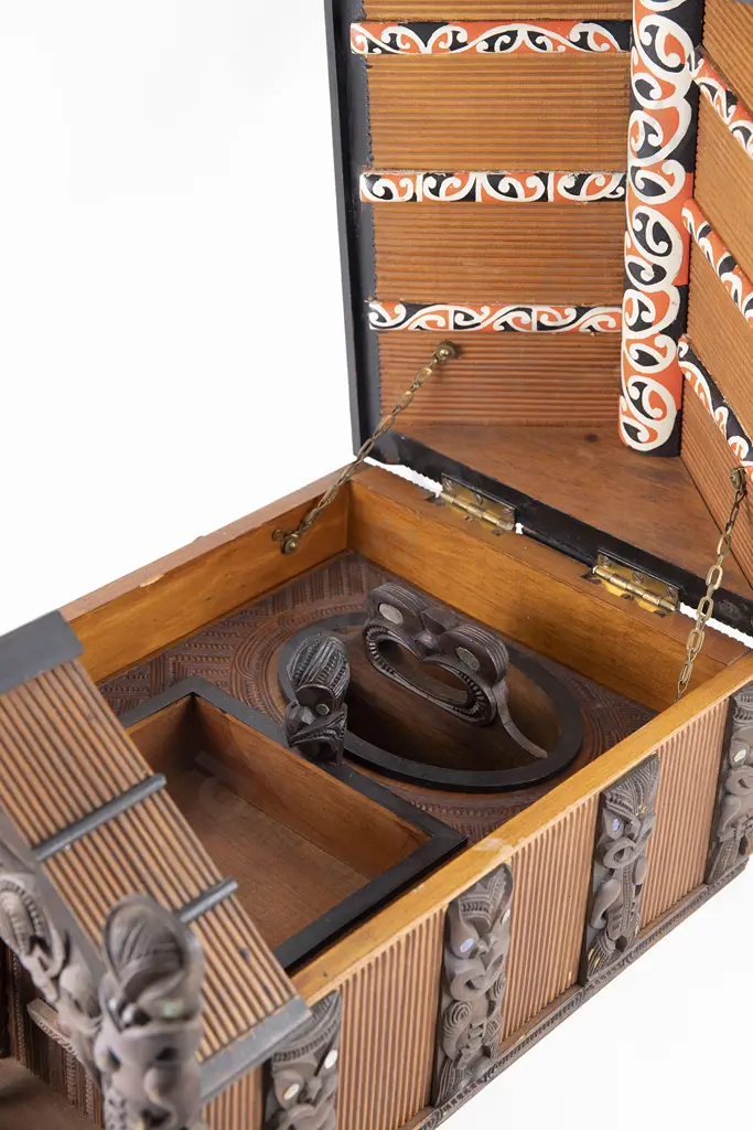 Cigar & Tobacco Box Modelled as a Wharenui (Dwelling) Image 1++