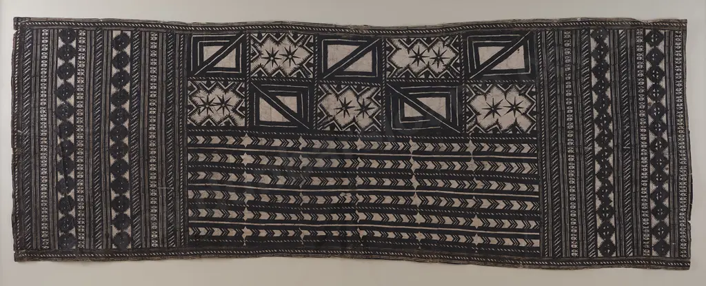 A Fijian Tapa Cloth Image 1++