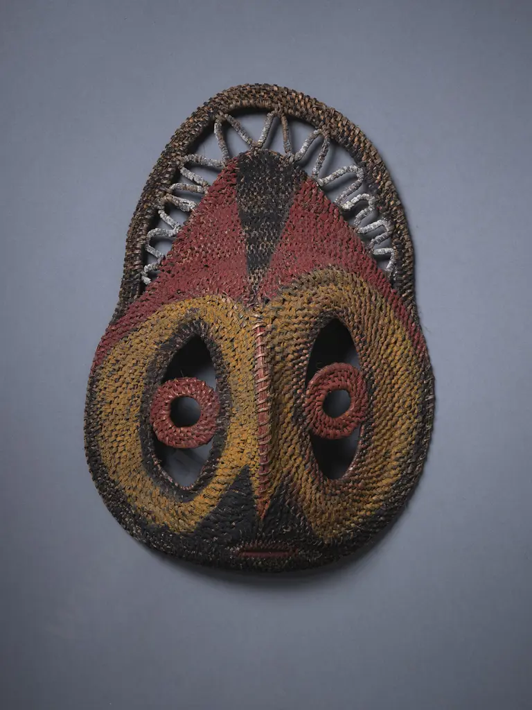 A Papua New Guinea Abelam Yam Mask Image 1++