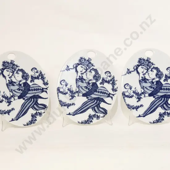 Three Bjorn Wiinblad "Victoire" Oval Plates Blue