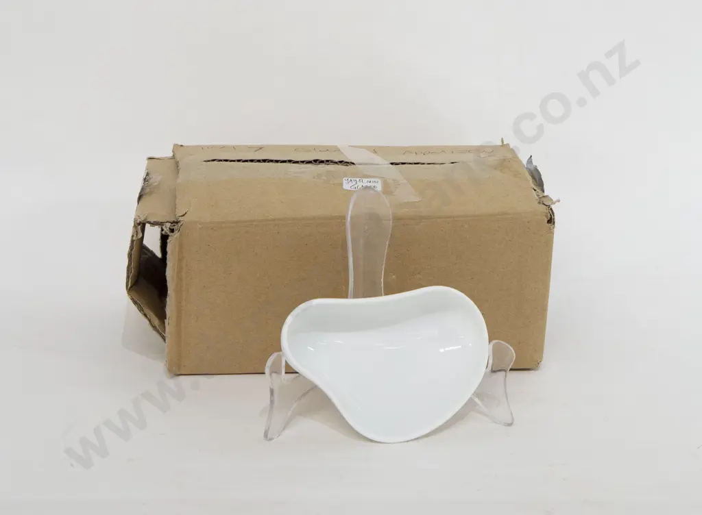 Seven Yayoi Glazed Appetizer Dishes Image 1++