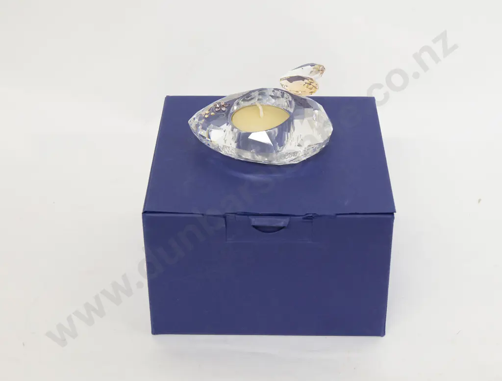 Swarovski Heart Shaped Tea Light Image 1++