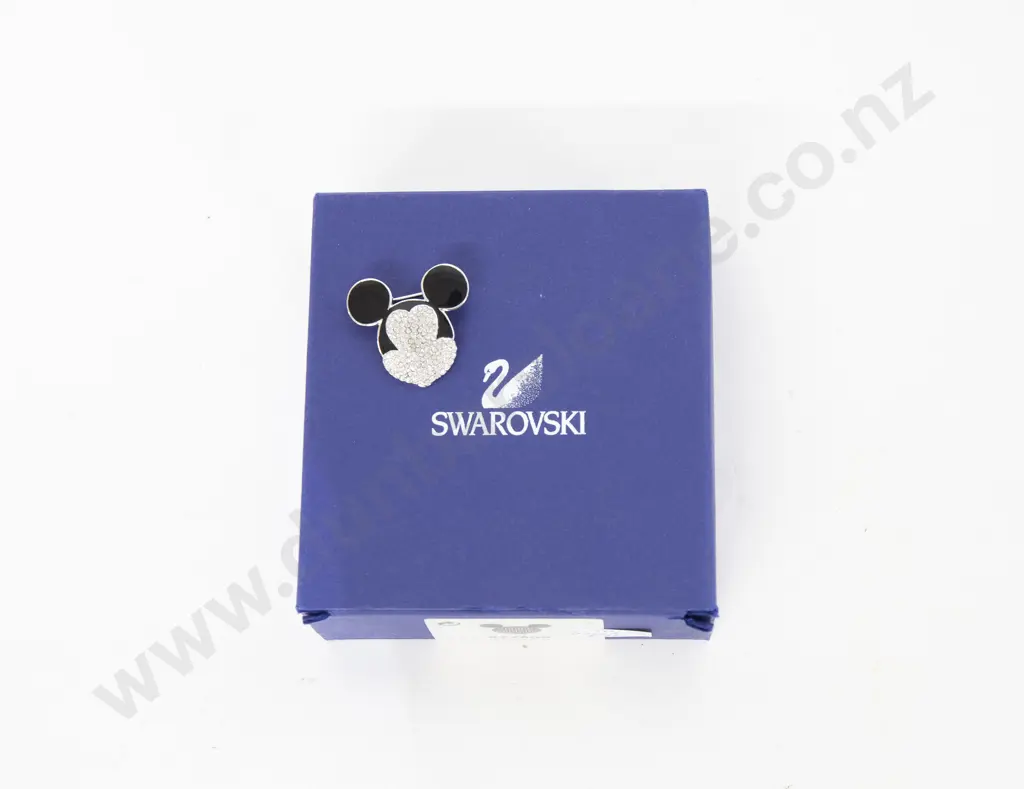 Swarovski Disney Brooch "Mickey" Image 1++