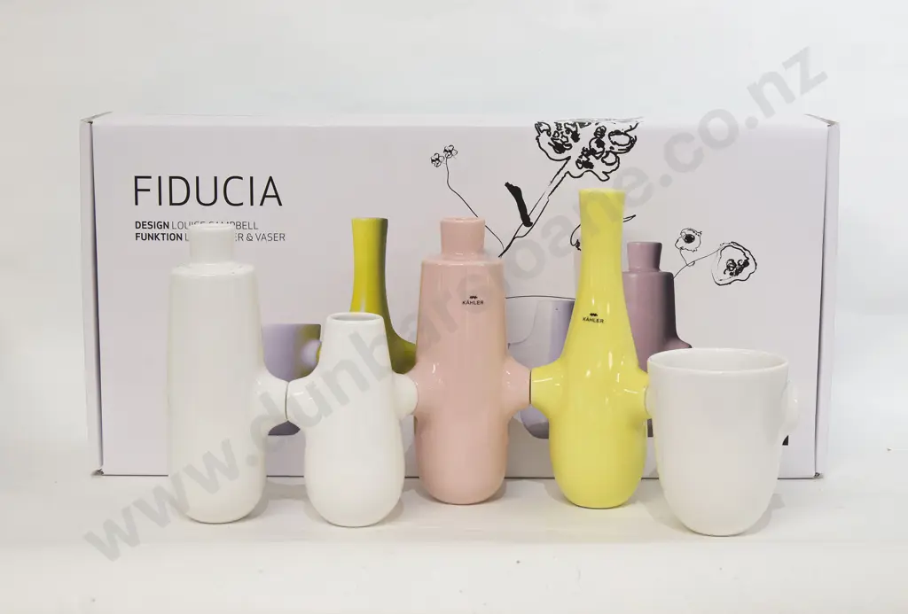 Kahler "Fiducia" Multivase/Candleholders Image 1++