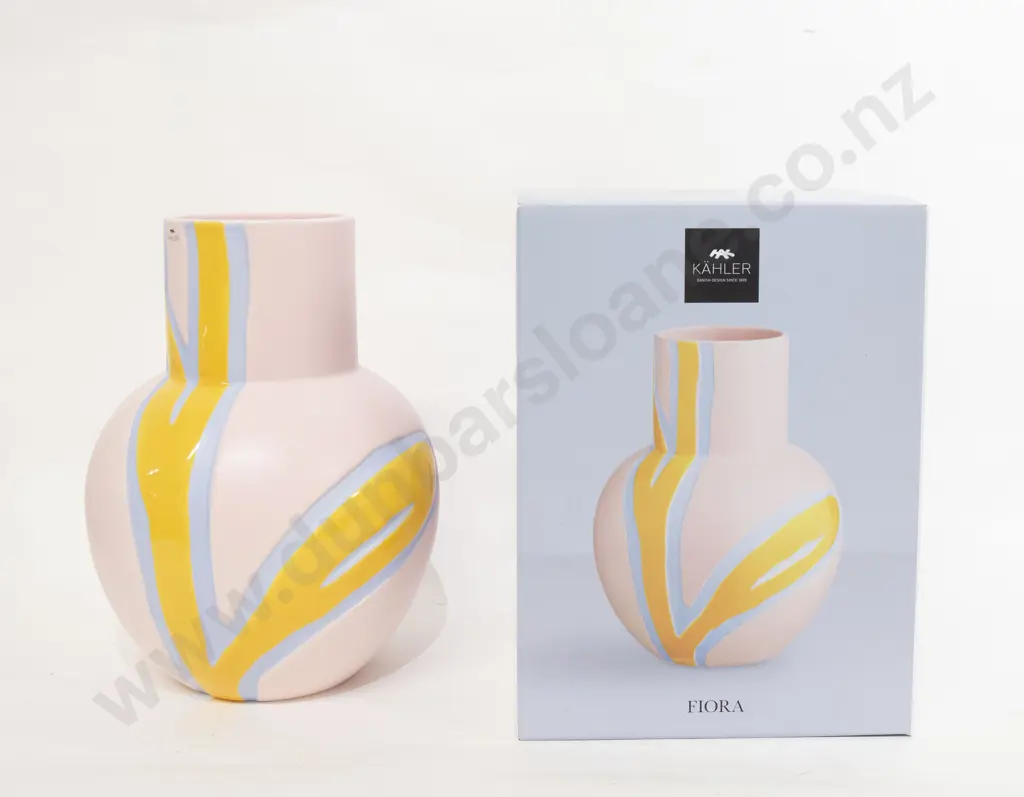 Kahler "Fiora" Pink Vase Image 1++