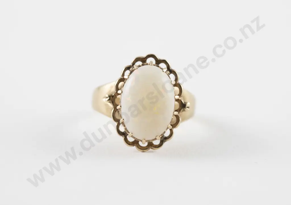 9ct single Milk Opal Dress Ring Image 1++
