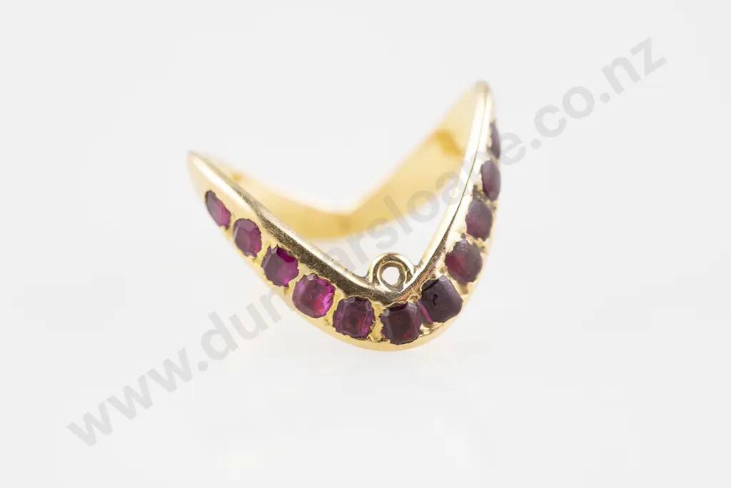 18ct Eleven Stone Burmese Ruby Curve Band Ring Image 1++