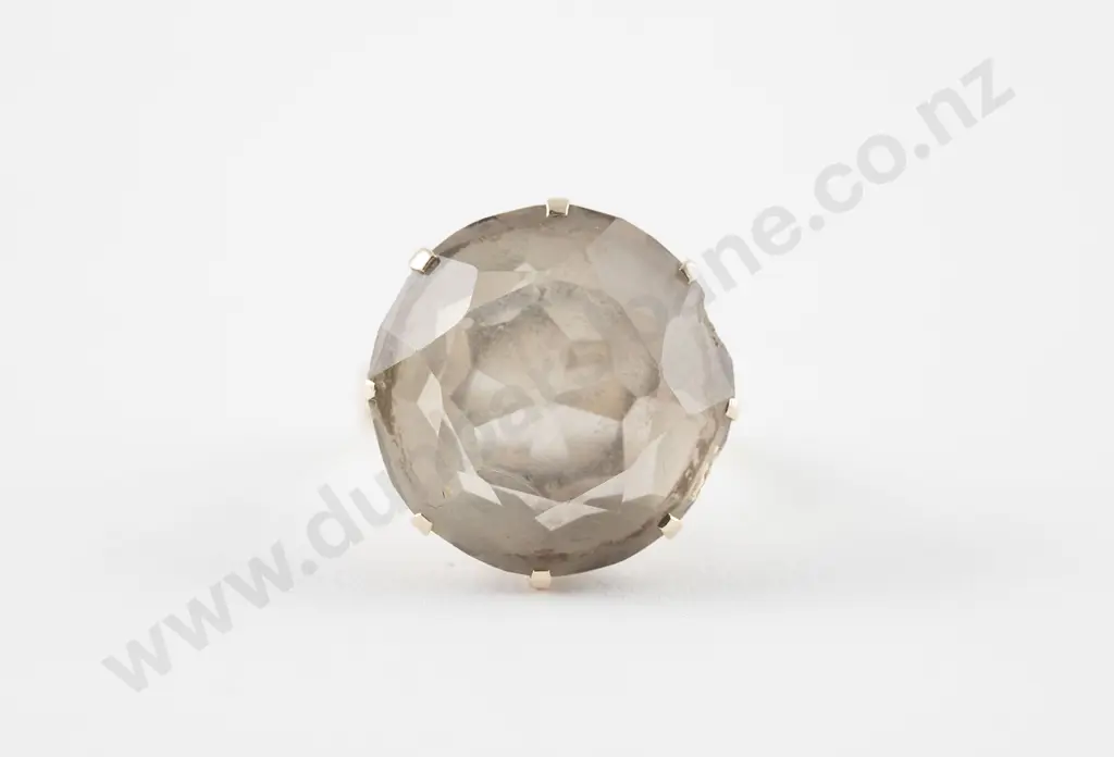 9ct Single Stone Smokey Quartz Dress Ring Image 1++