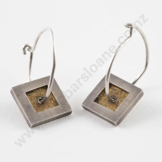 Pair .925 Silver Contemporary NZ Jewellery Earrings