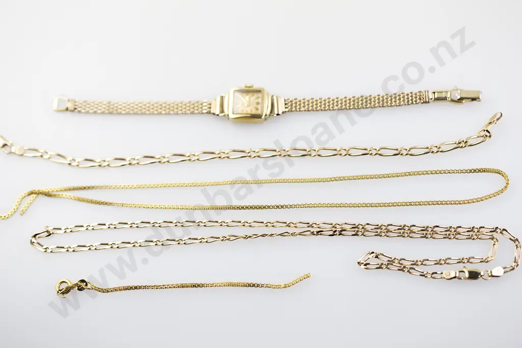 9ct Curb Link Neck Chain Image 1++