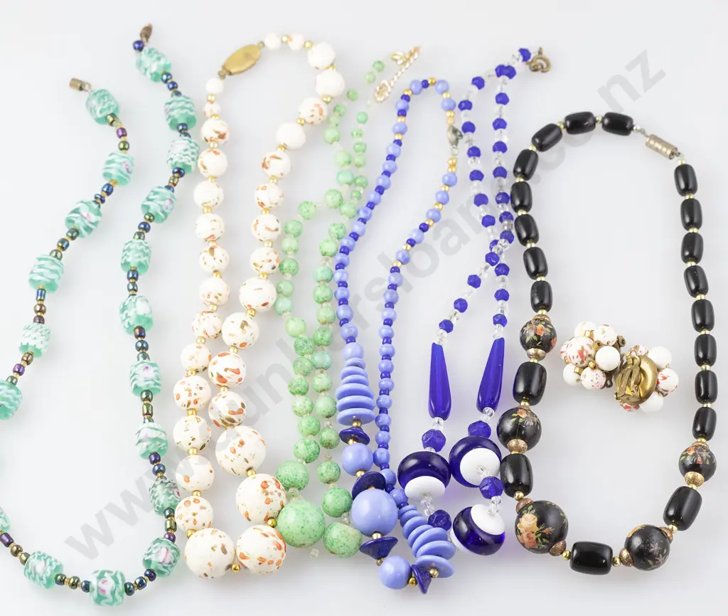 Six Vintage Bead Necklaces Image 1++